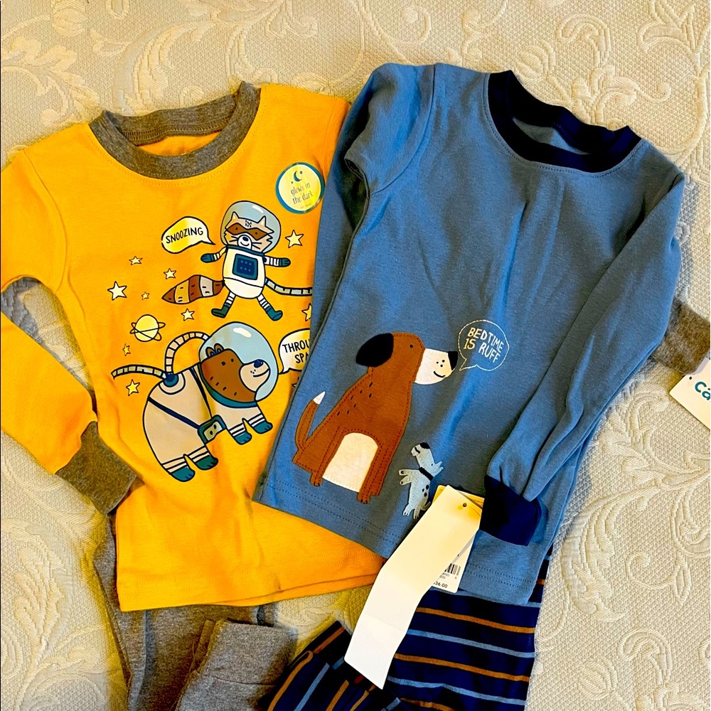 Carters Pajamas Set